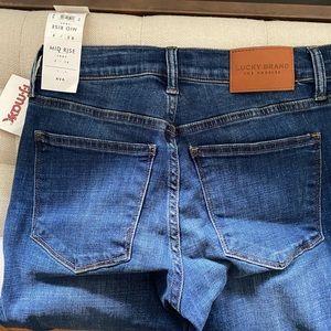 Lucky Brand Mid Rise Crop Jeans